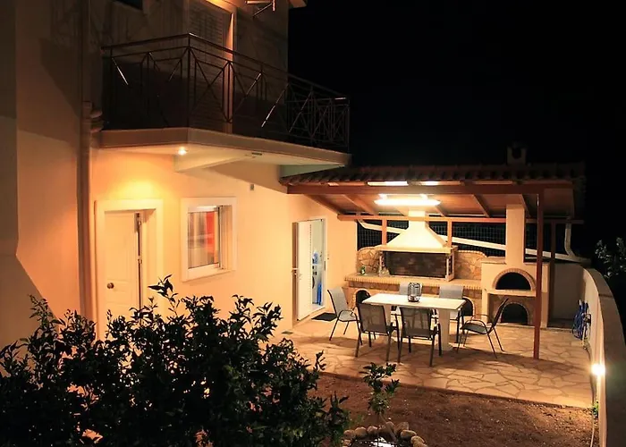 בית נופש John's House 1 *